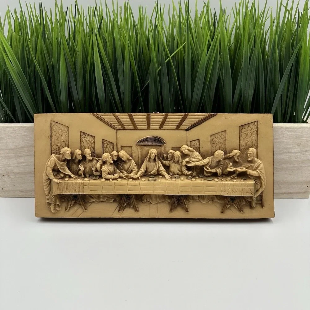 Vintage THE LAST SUPPER Hanging 3D Wall Plaque Resin Raised Relief